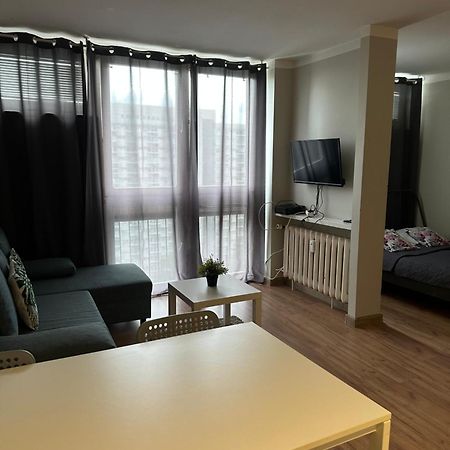 Coser Apartamenty III Warszawa Exteriör bild