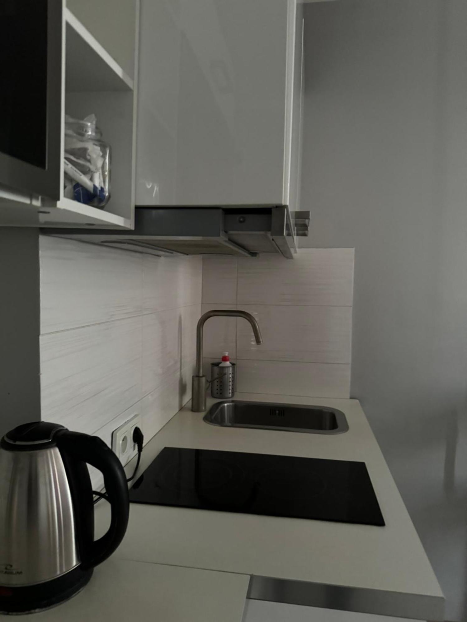 Coser Apartamenty III Warszawa Exteriör bild