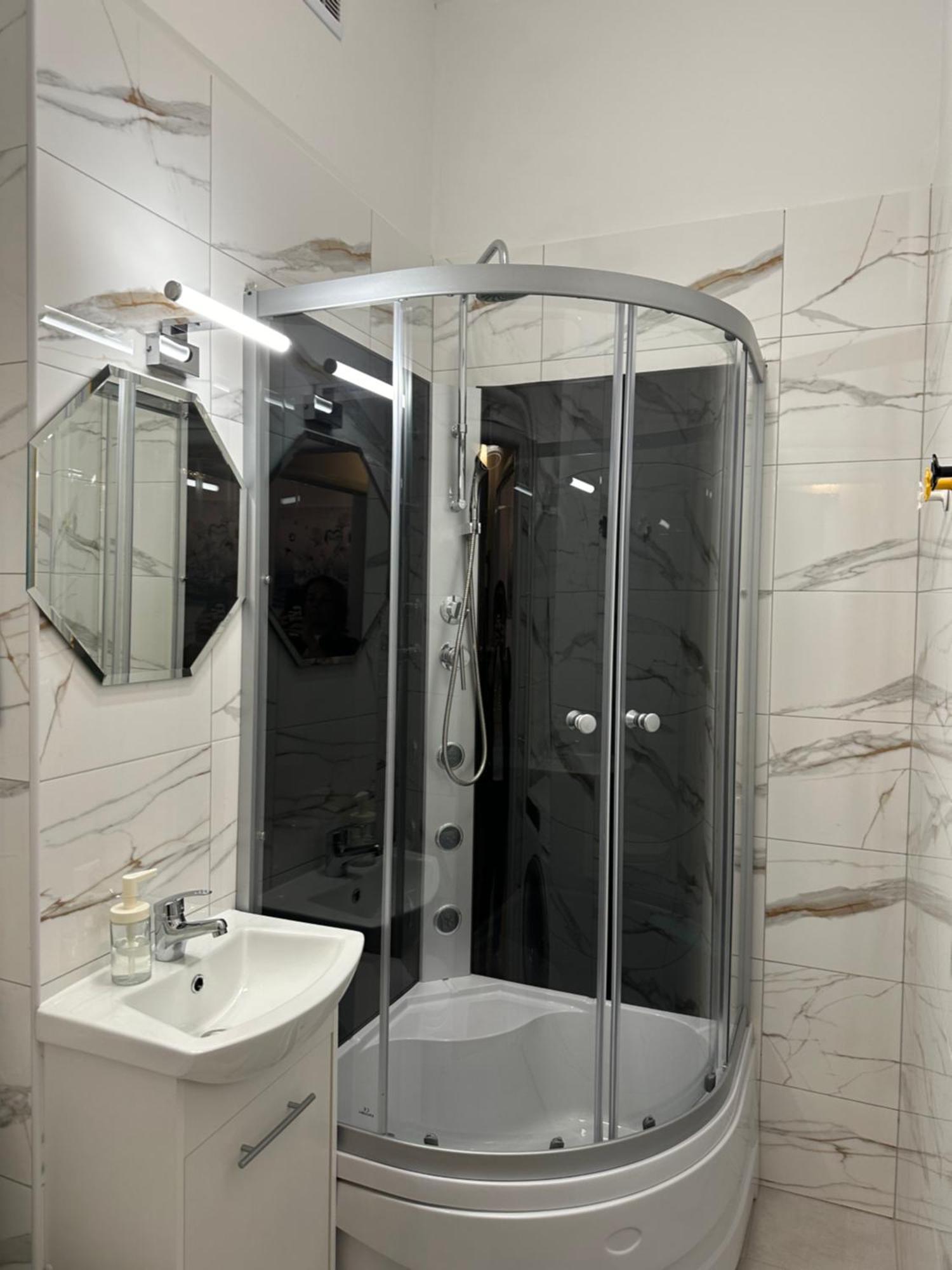 Coser Apartamenty III Warszawa Exteriör bild